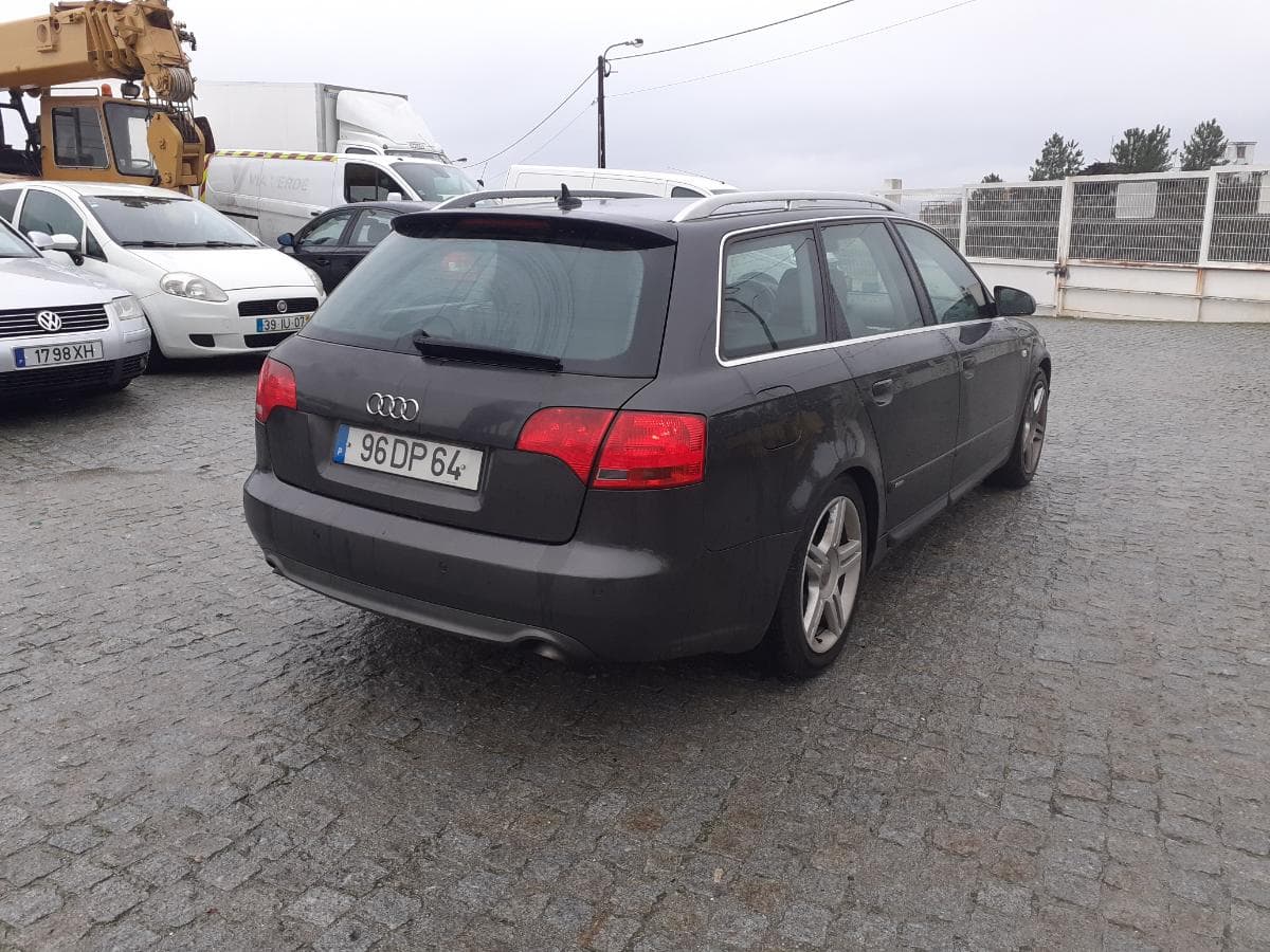 Audi A4 2.0 TDI · Ano 2007 — image 6