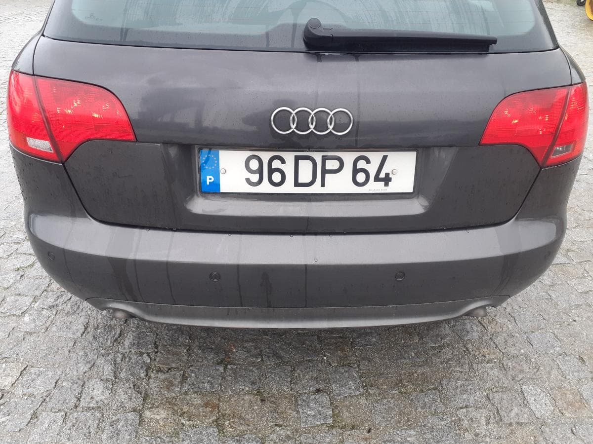 Audi A4 2.0 TDI · Ano 2007 — image 7