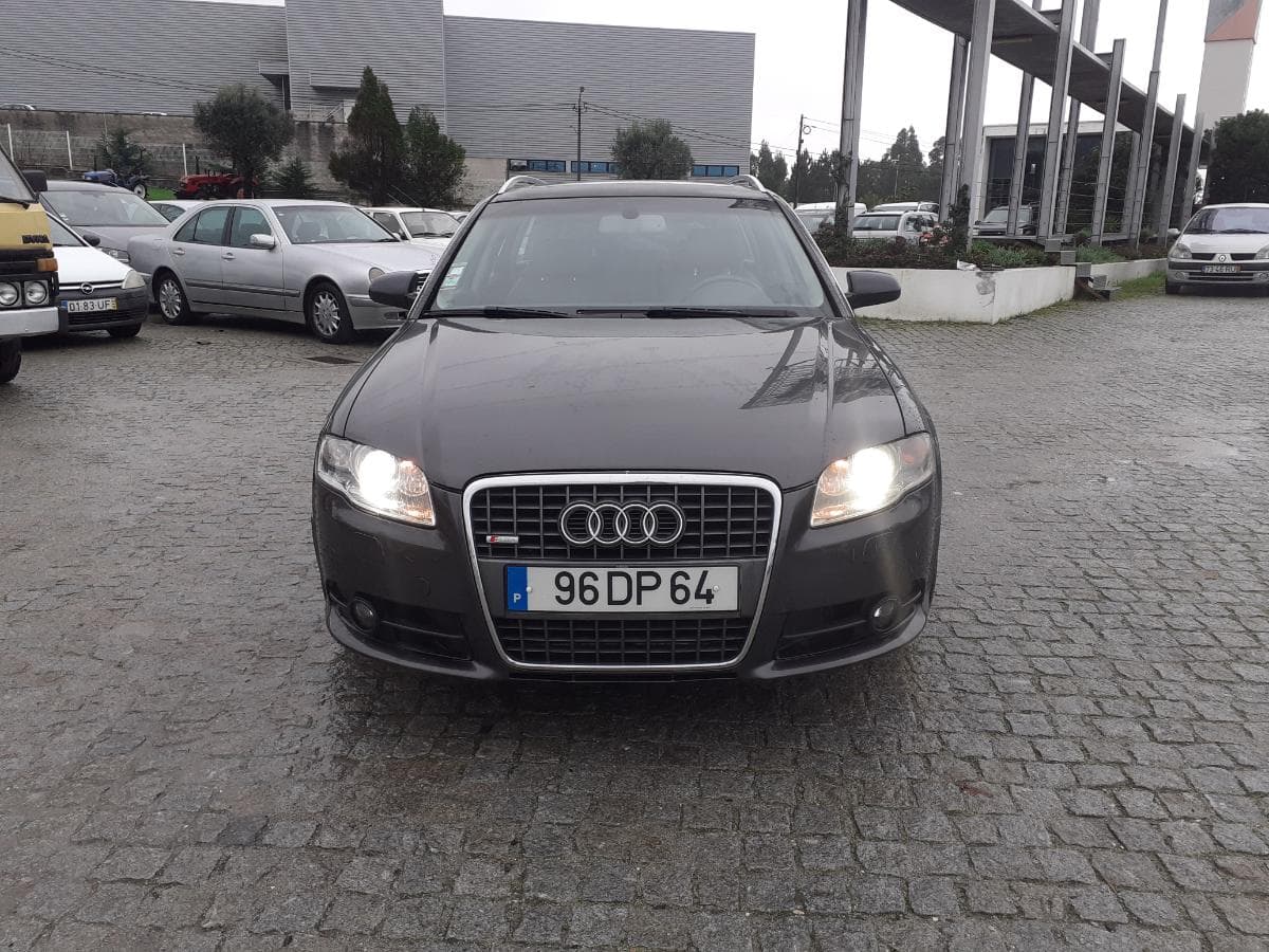 Audi A4 2.0 TDI · Ano 2007 — image 2