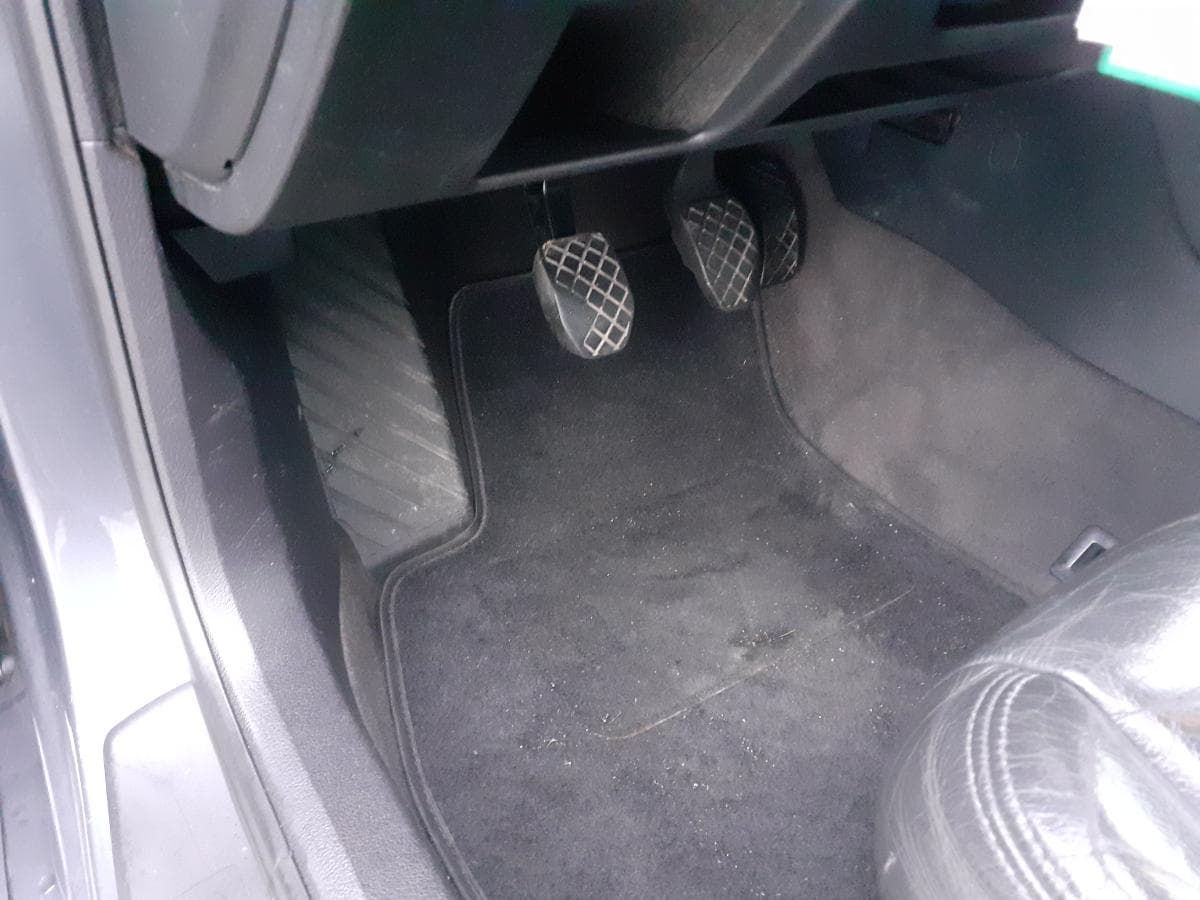 Audi A4 Sedan 1.9 TDI - Ano 2001 — imagem 19