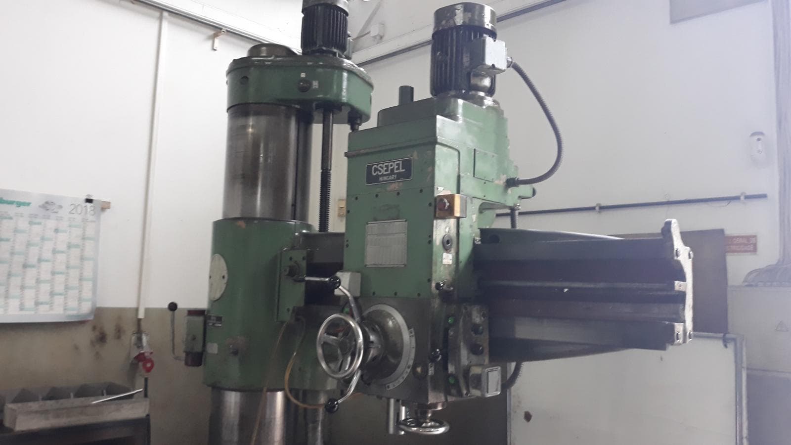 Máquina de furar — imagem 3
