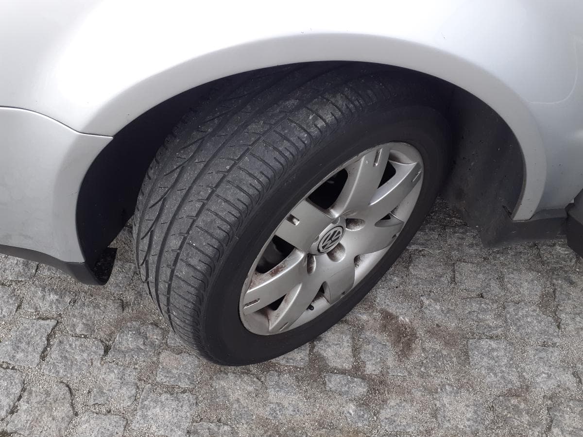 Volkswagen Passat 1.9 TDI · Ano 2004 — imagem 7