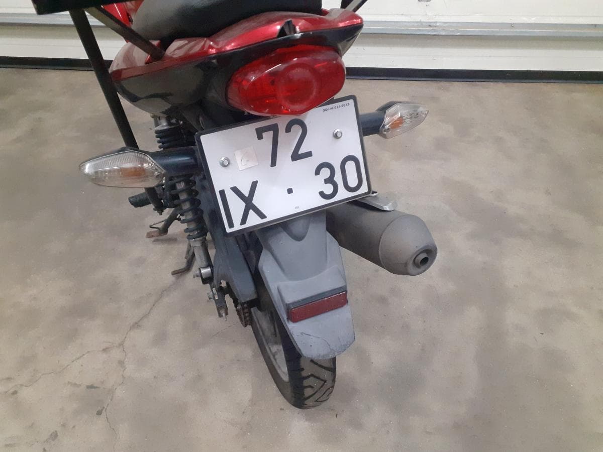 Honda CBF · Ano 2010 — imagen 9