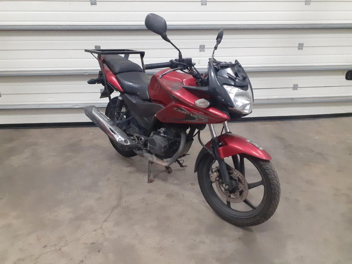 Honda CBF · Ano 2010