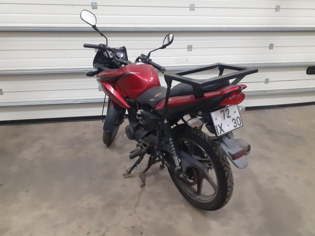 Honda CBF · Ano 2010 — imagen 4