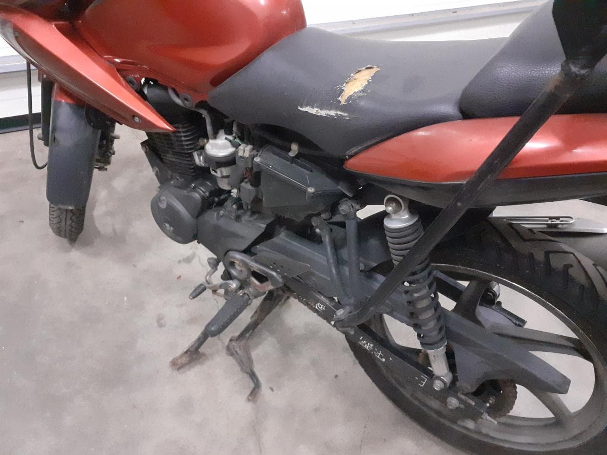 Honda CBF · Ano 2010 — imagen 8