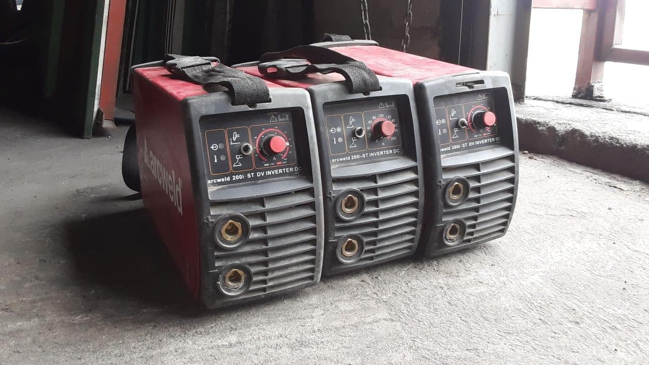 Machines de soudage ·