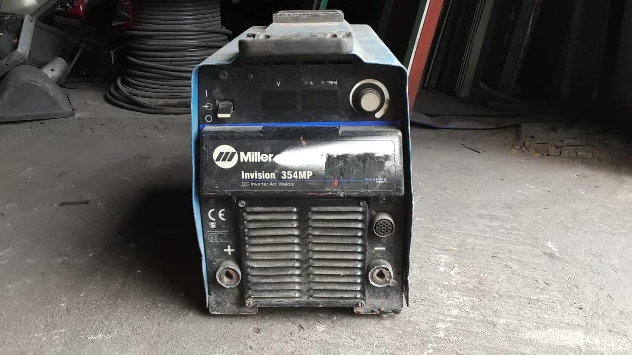 Machine de soudage ·