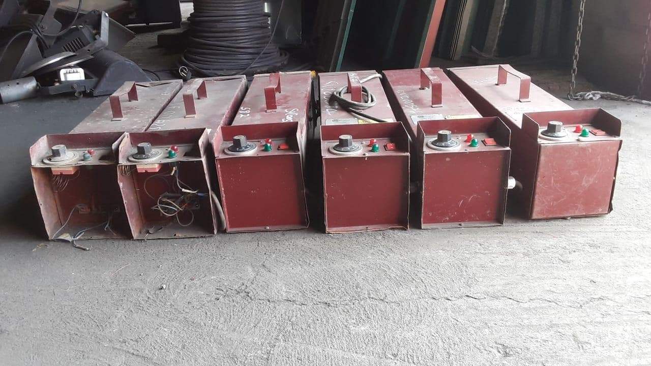 Máquinas de soldar + Máquinas de soldar + Máquinas de soldar + Máquinas de soldar + Máquina de soldar + Máquinas de soldar + Máquinas de soldar + Máquinas de soldar + Máquinas de soldar + Máquinas de soldar + Máquina de soldar + Aquecedores de eletrodos + Aquecedores de eletrodos + Aquecedores de eletrodos + Aquecedores de eletrodos + Aquecedores de eletrodos · — imagem 16
