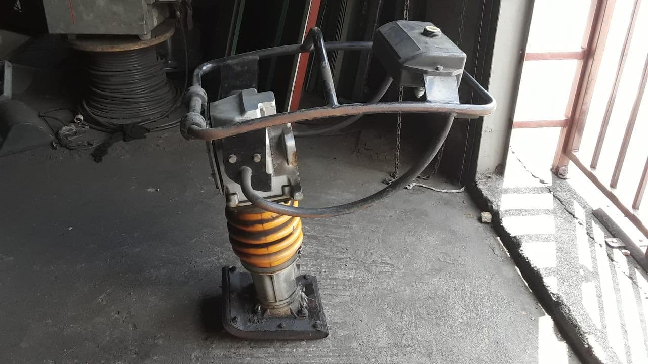 Compactadora · — image 2