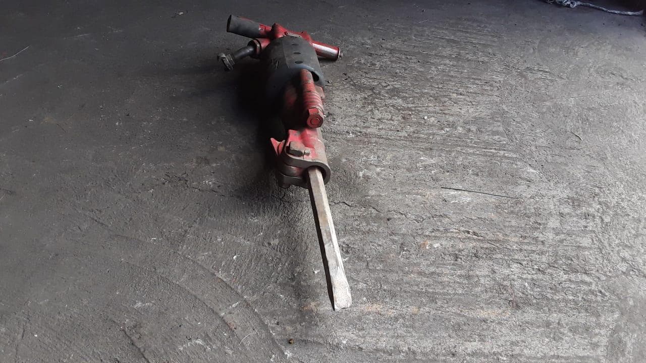 Martelo industrial ·