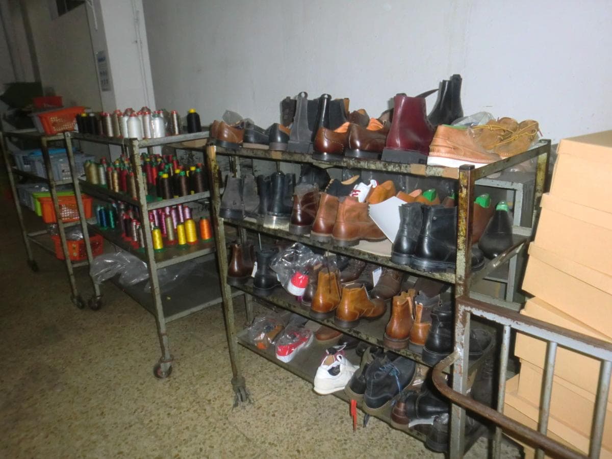 Equipamentos para a Indústria do Calçado — imagem 244