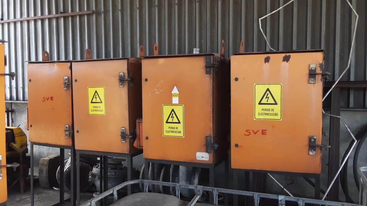 Cuadros eléctricos · — imagen 2