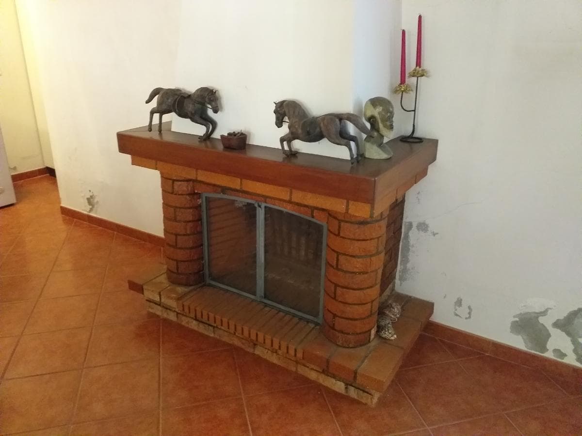 LEILÃO SUSPENSO · Moradia V3 · Santa Maria da Feira — imagen 6