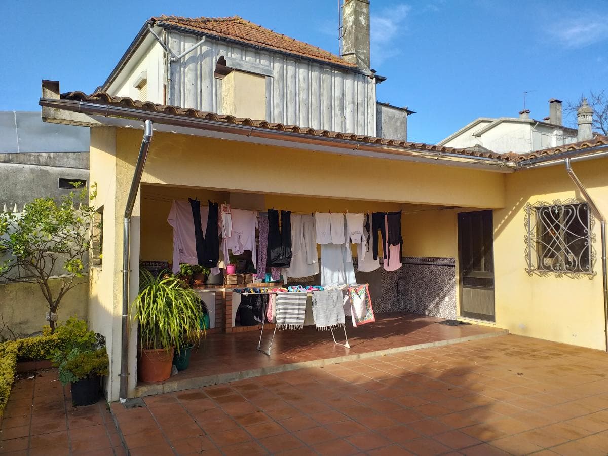 LEILÃO SUSPENSO · Moradia V3 · Santa Maria da Feira — imagen 33