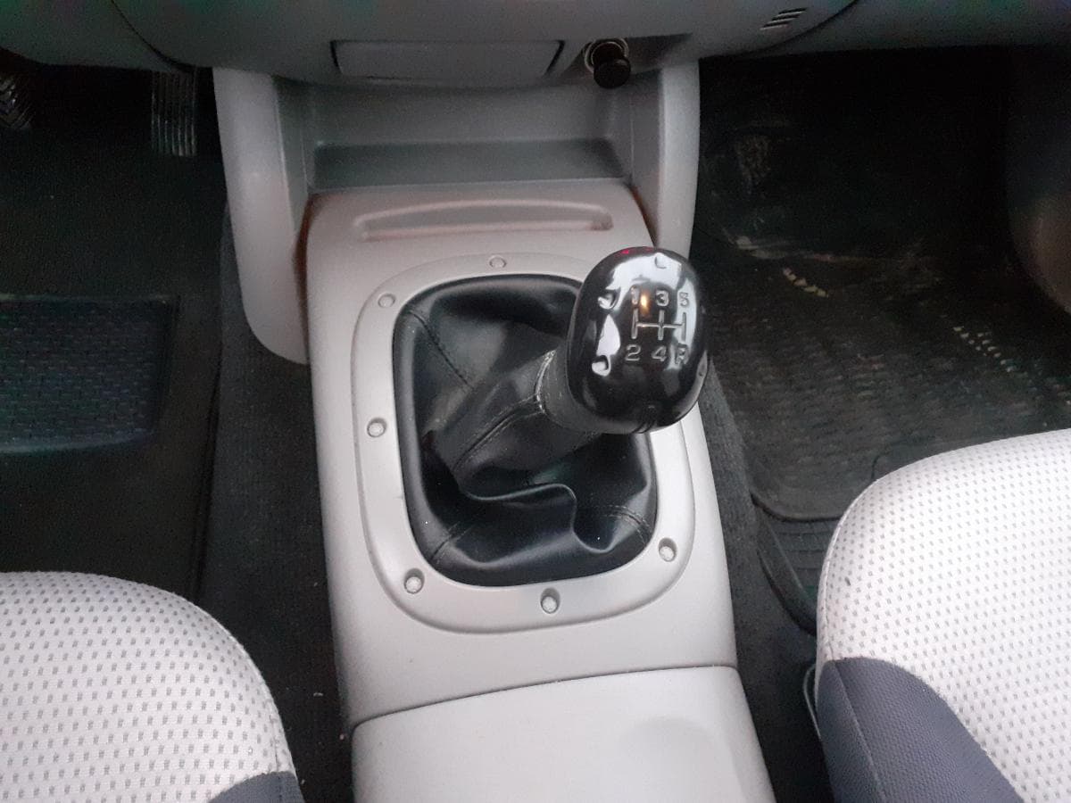 Mitsubishi L 200 4x2 · Ano 2008 — imagem 20