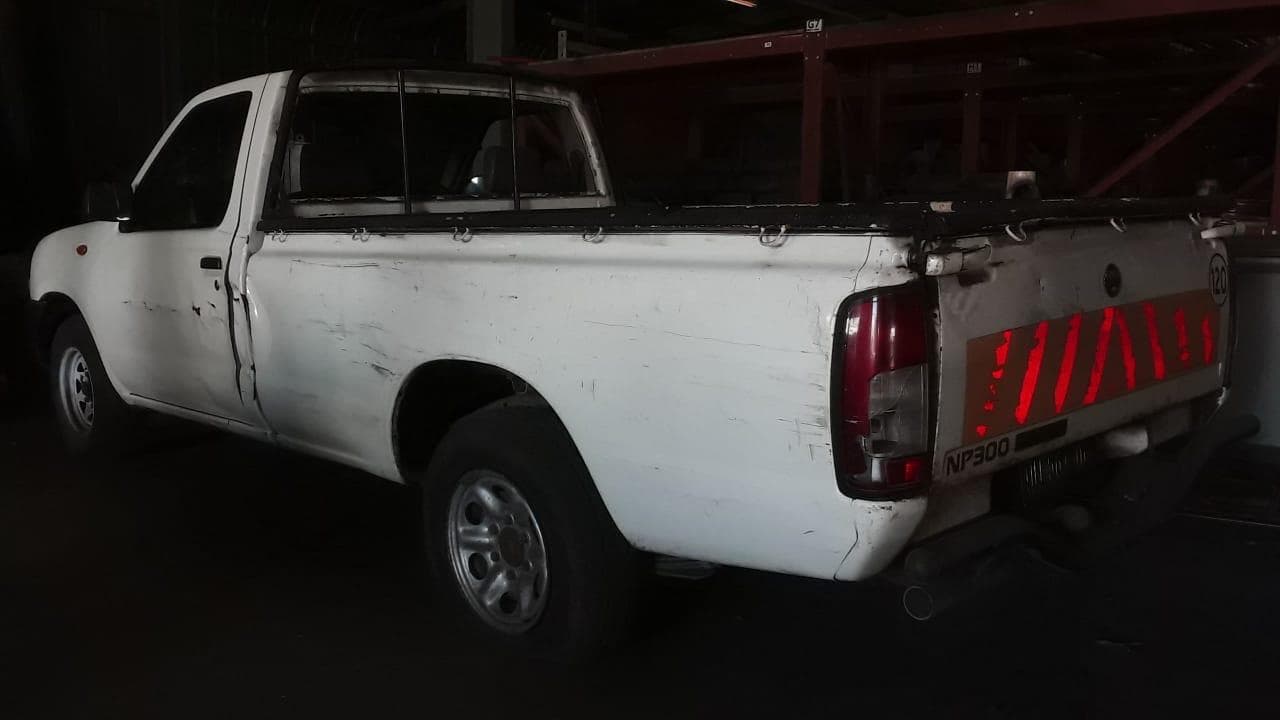 Nissan Hardbody · — image 2
