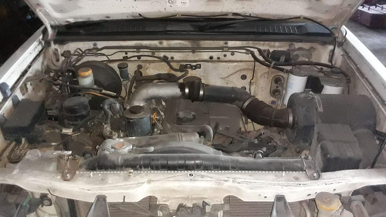 Nissan Hardbody · — image 7