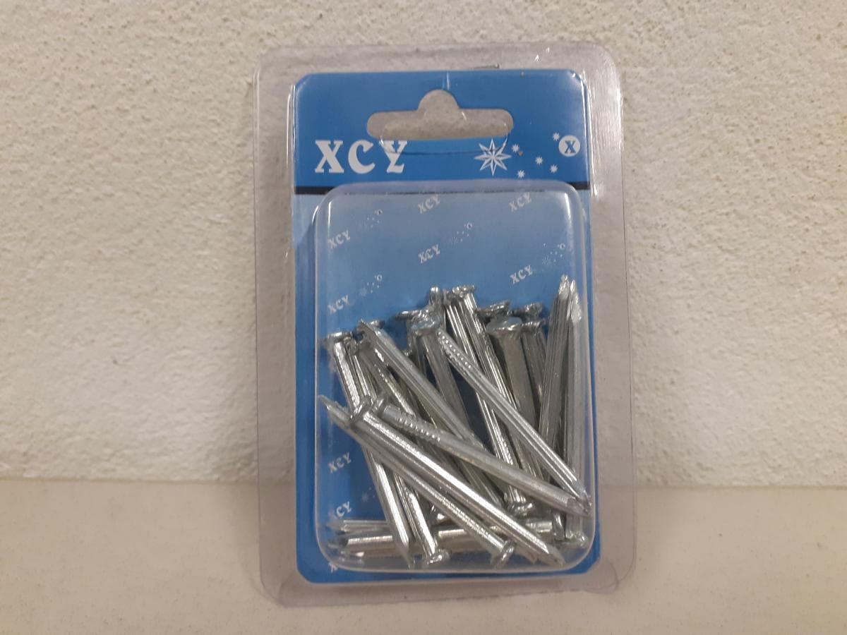 Clavos — imagen 1