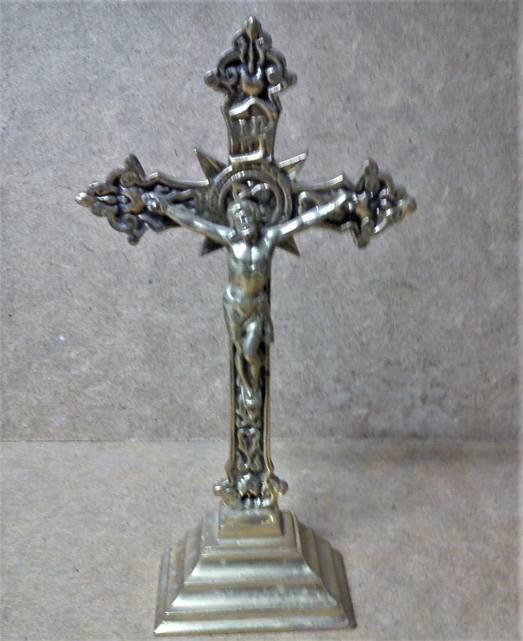 Cruz em Latão — image 1