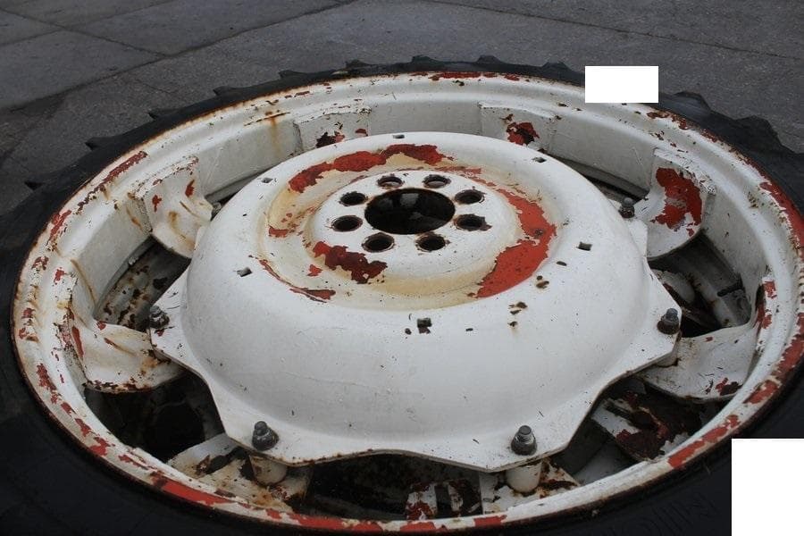 Lote Pneus Trator — imagen 2