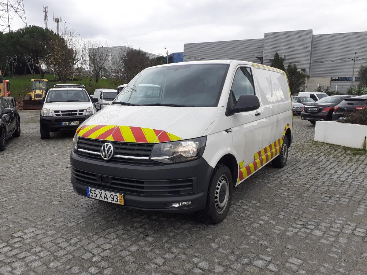 Volkswagen Transporter 2.0 TDI · 3 Lugares · Ano 2019 — imagen 3