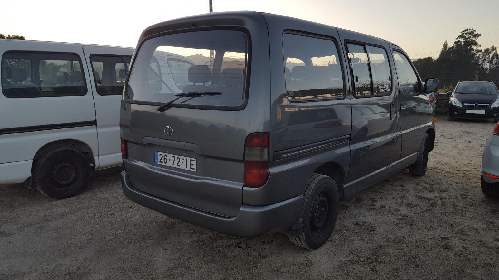 Toyota Hiace — imagen 4