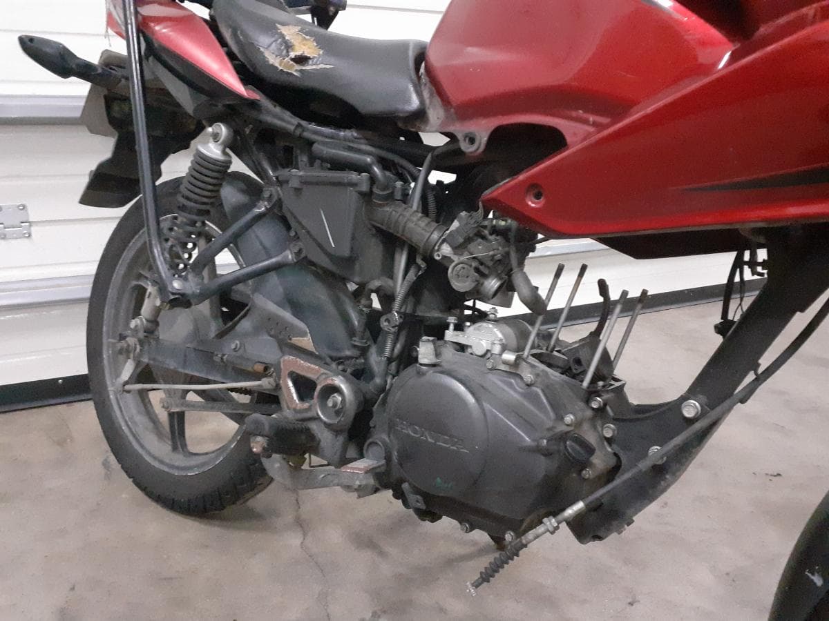 Honda CBF 125 · Année 2014 — image 8
