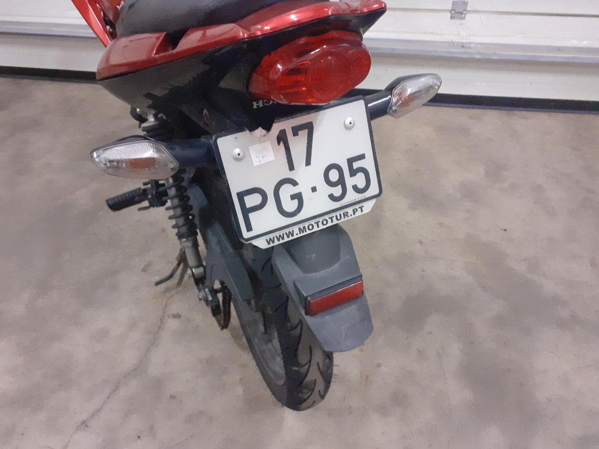 Honda CBF 125 · Année 2014 — image 10