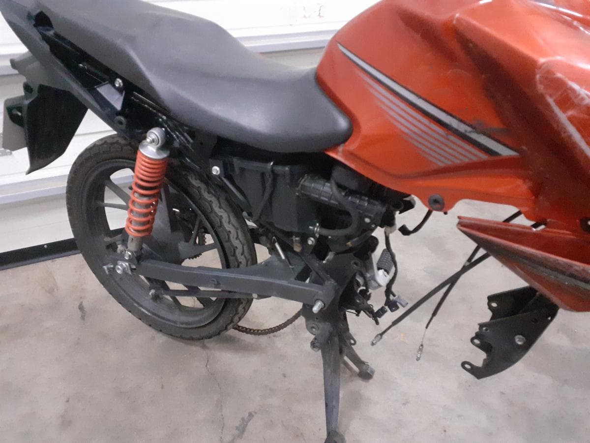Honda CBF 125 · Ano 2015 — imagem 8