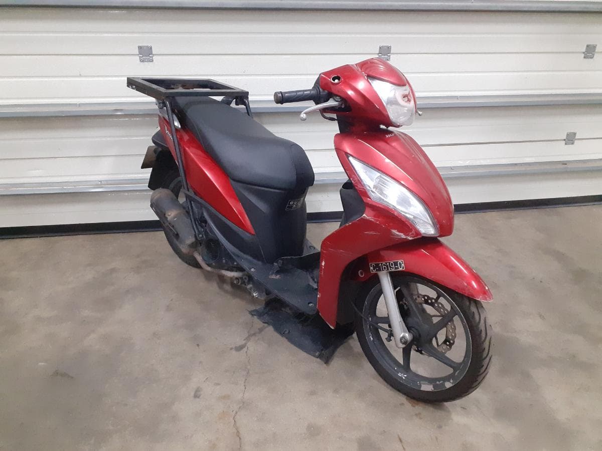 Honda Vision NSC 110 · Año 2012 — imagen 1