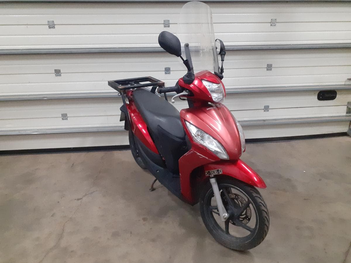 Honda Vision NSC 110 · Ano 2012 — image 1