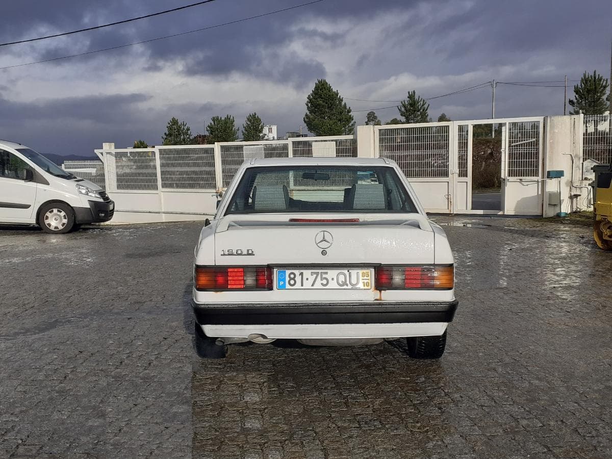 Mercedes-Benz 190D · Ano 1985 — imagen 5