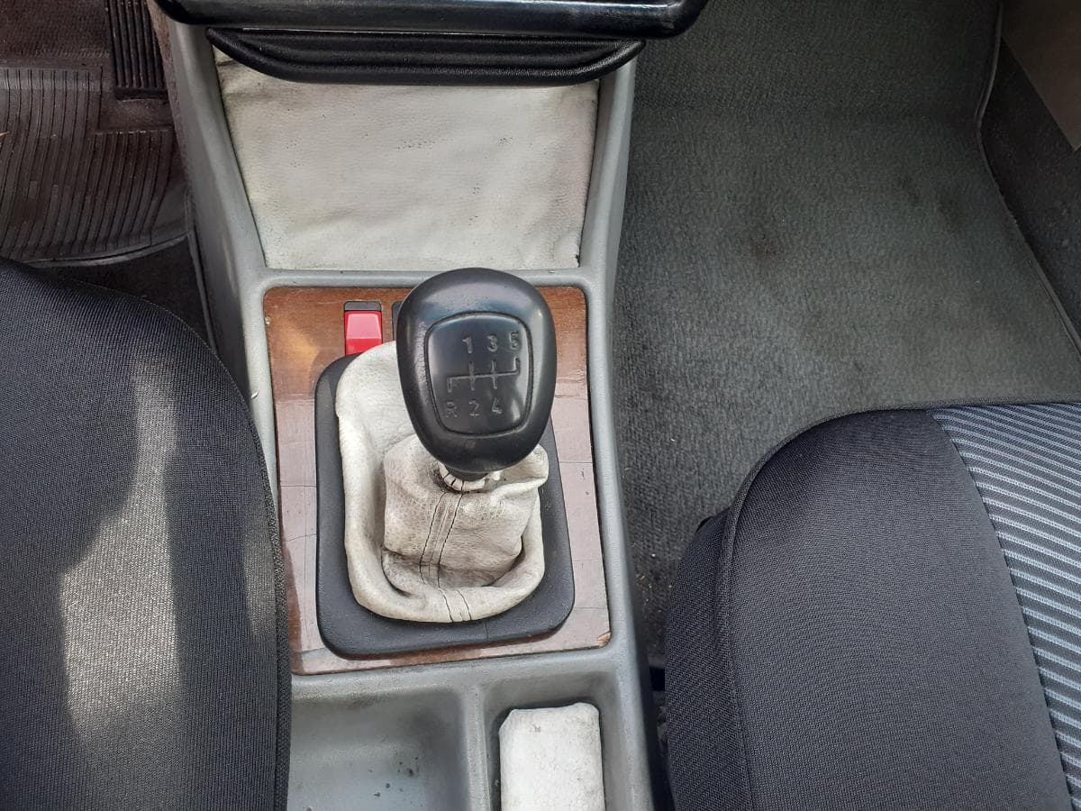 Mercedes-Benz 190D · Ano 1985 — imagen 21