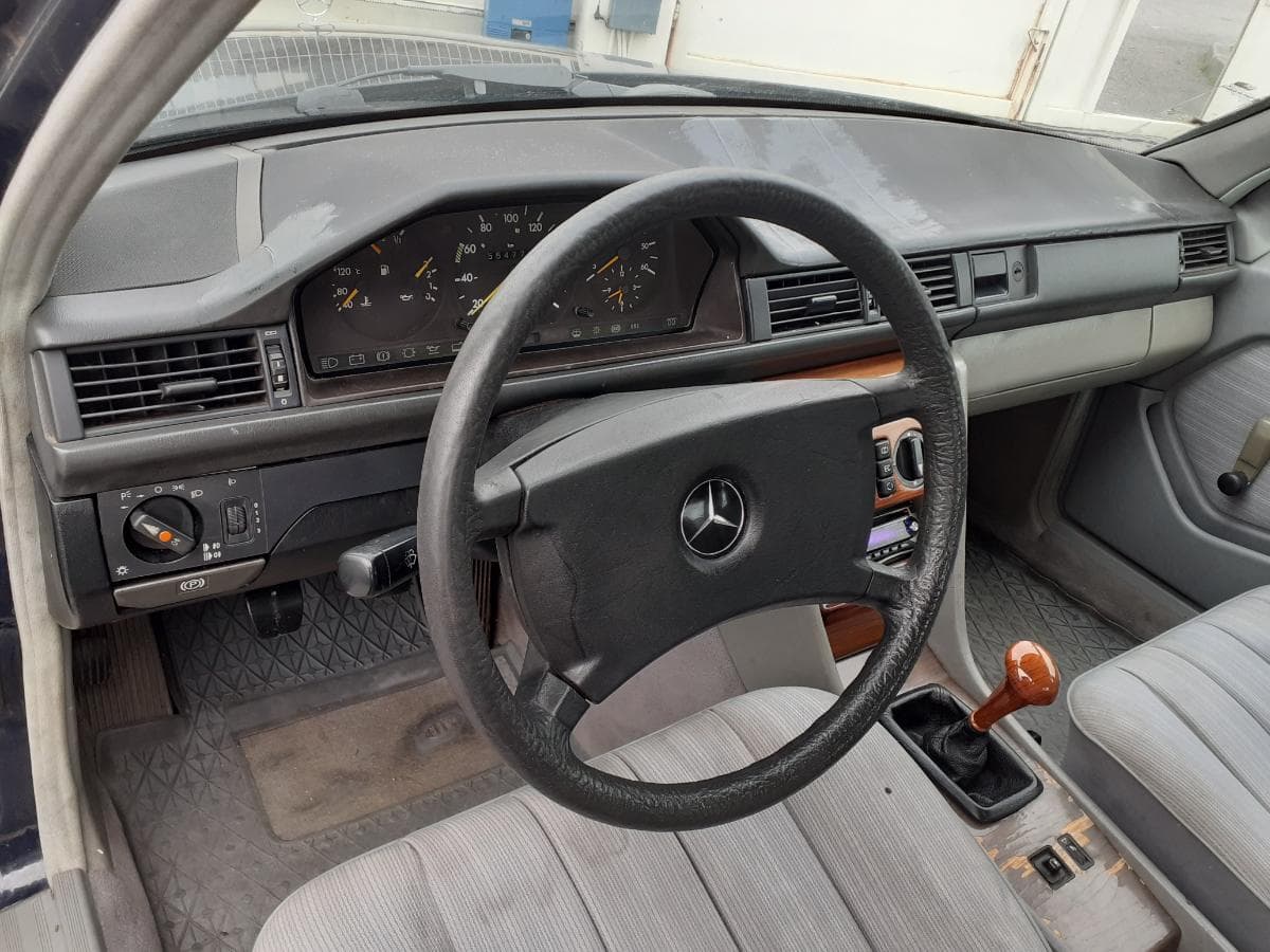 Mercedes-Benz 200D · Ano 1995 — imagem 15