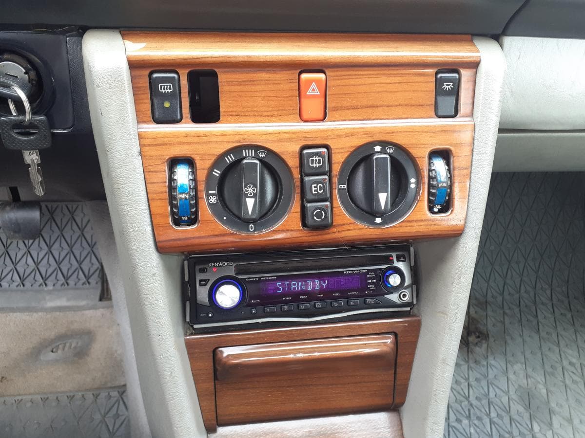 Mercedes-Benz 200D · Ano 1995 — imagem 19