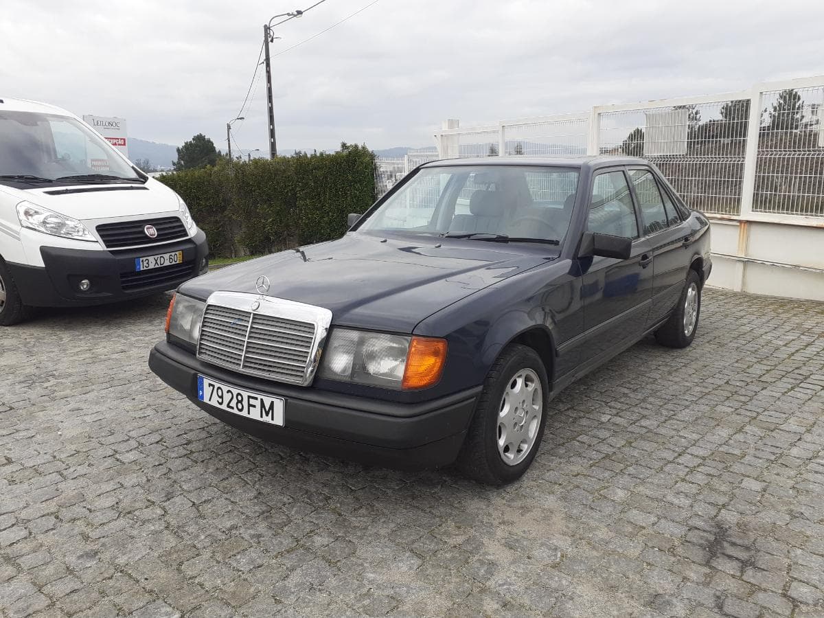 Mercedes-Benz 200D · Ano 1995