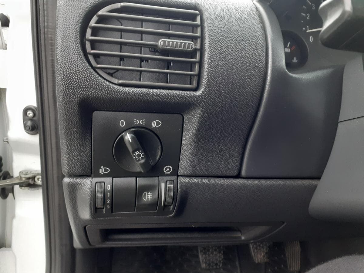 Opel Combo 1.7 CDTI · Ano 2010 — imagem 14