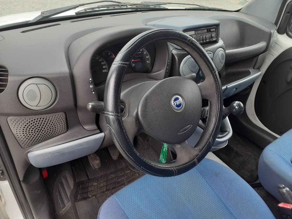 Fiat Doblo 1.3 JTD · Ano 2004 — imagem 13