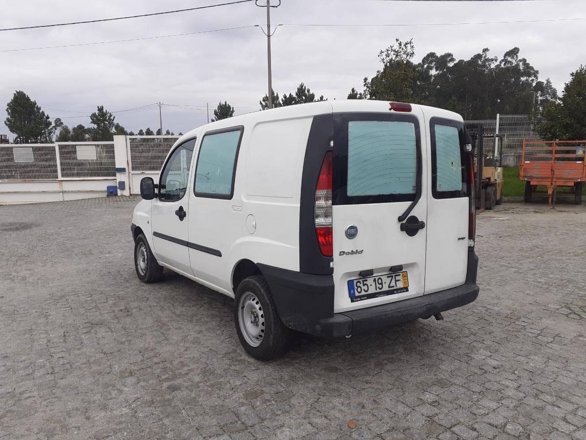 Fiat Doblo 1.3 JTD · Ano 2004 — imagem 4