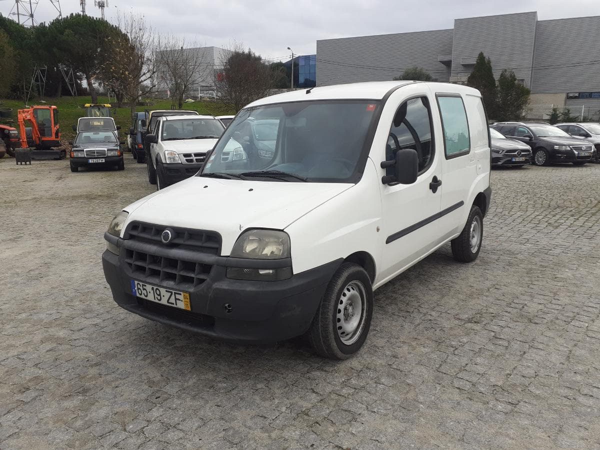 Fiat Doblo 1.3 JTD · Ano 2004 — imagem 3
