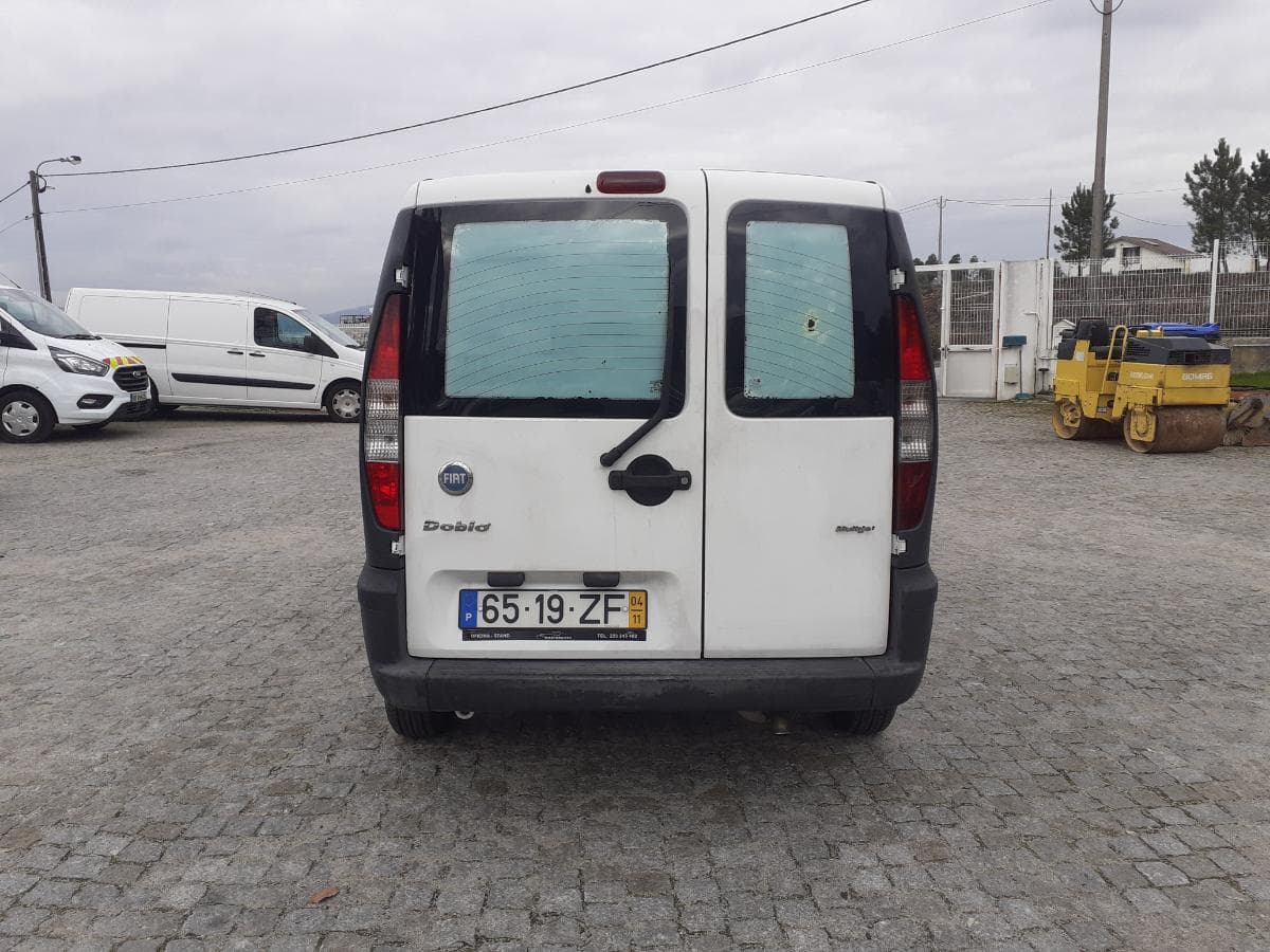 Fiat Doblo 1.3 JTD · Ano 2004 — imagem 5