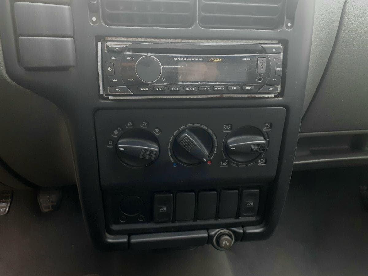Volkswagen Caddy 1.9 SDI · Ano 2002 — imagen 13