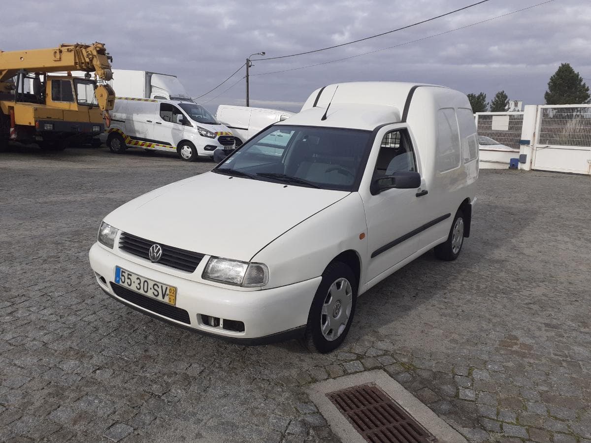 Volkswagen Caddy 1.9 SDI · Ano 2002