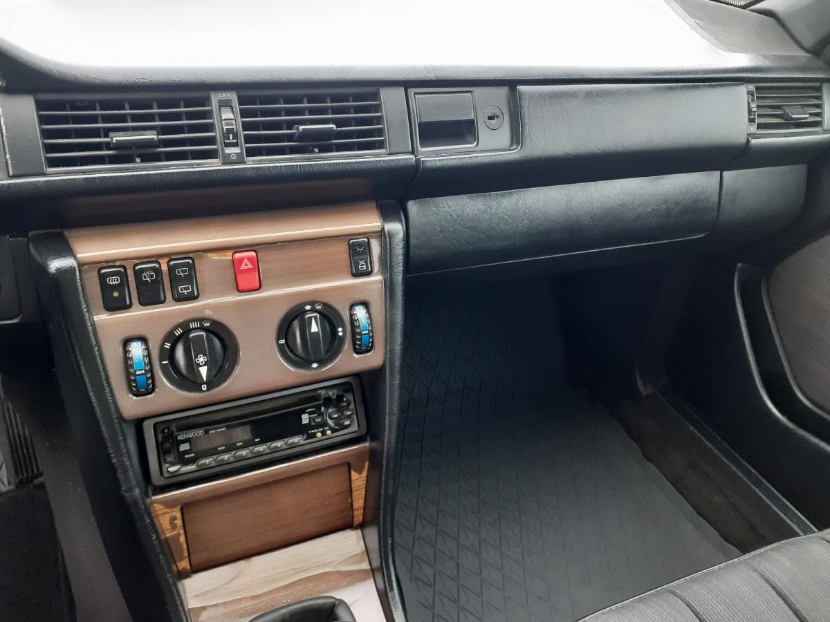 Mercedes-Benz 250TD · Ano 1987 — imagem 12