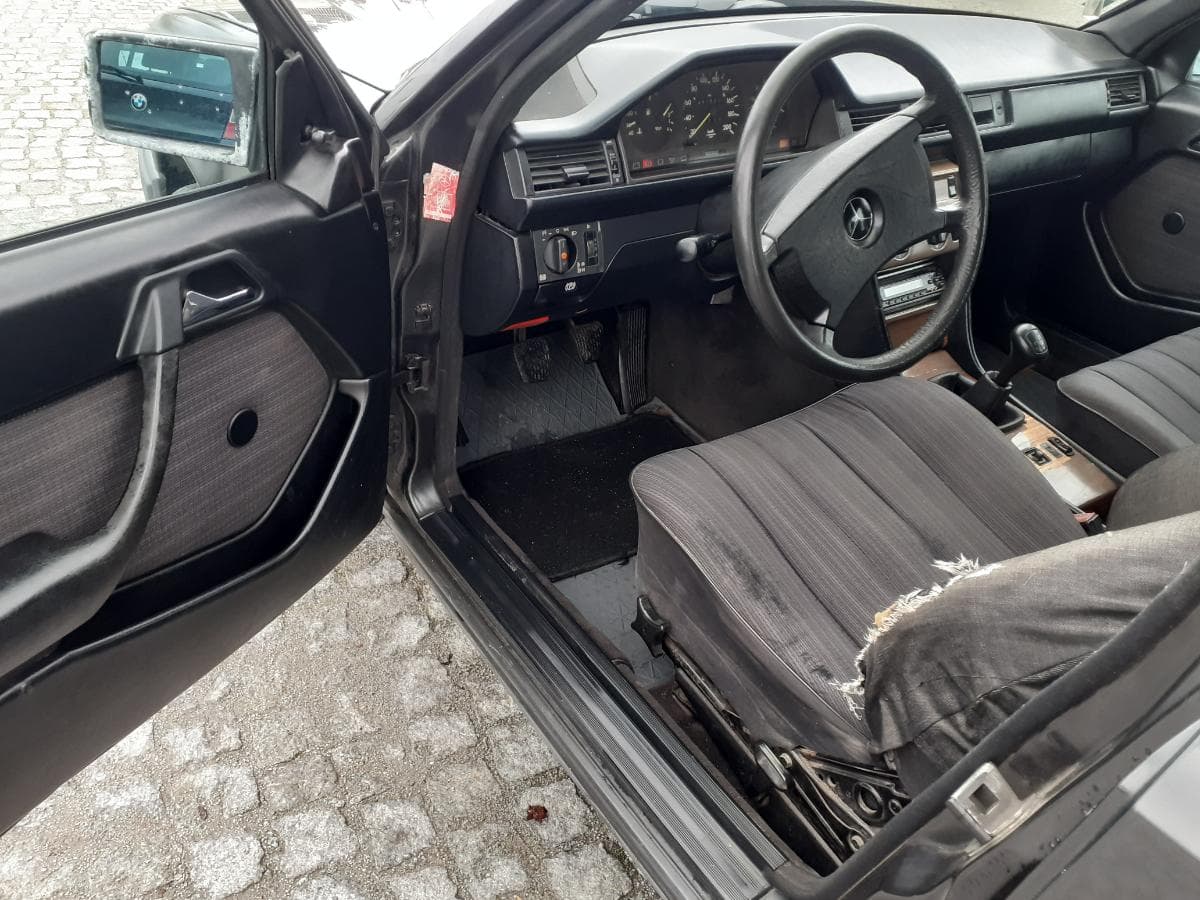 Mercedes-Benz 250TD · Ano 1987 — imagem 11