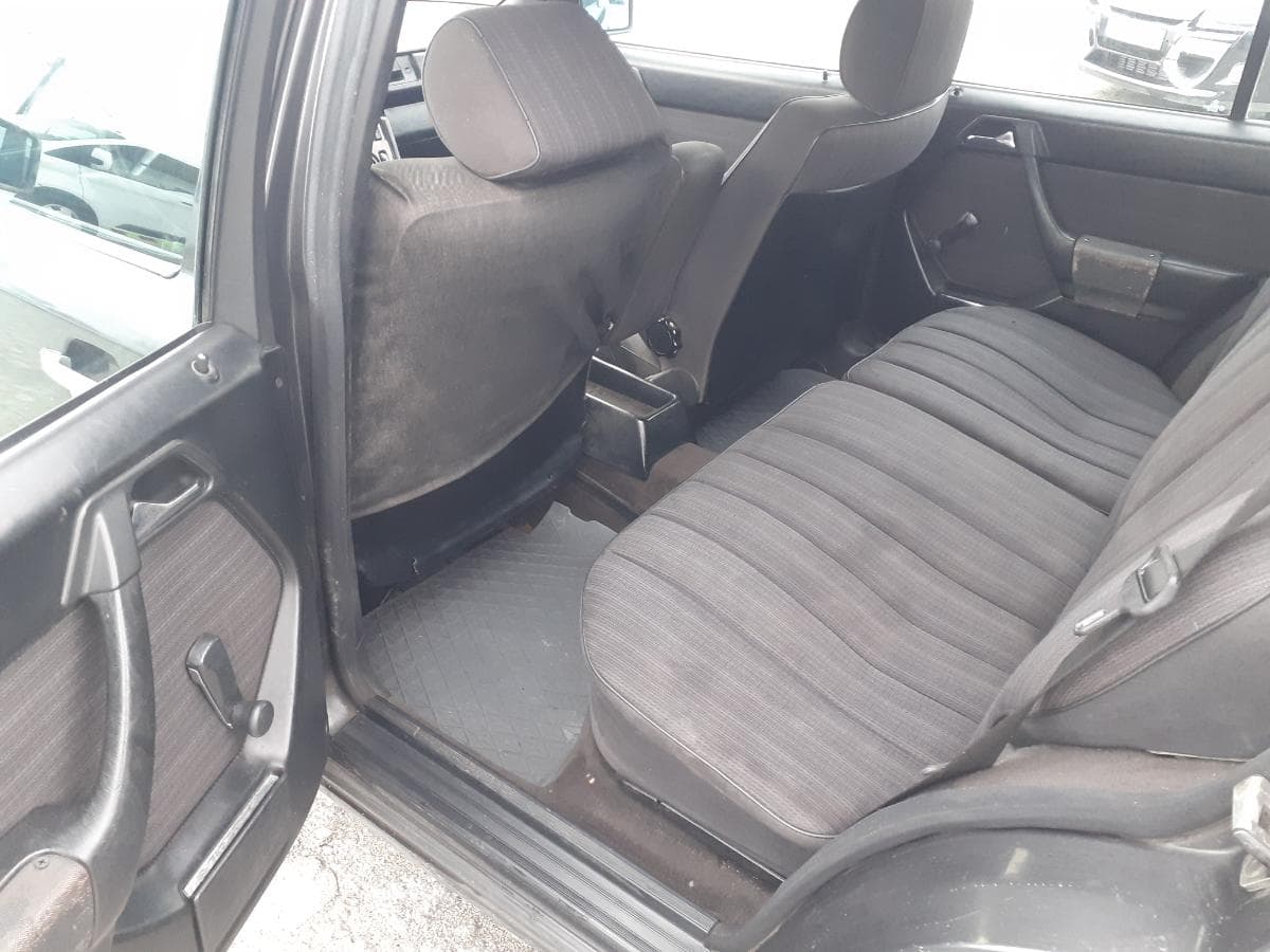 Mercedes-Benz 250TD · Ano 1987 — imagem 20