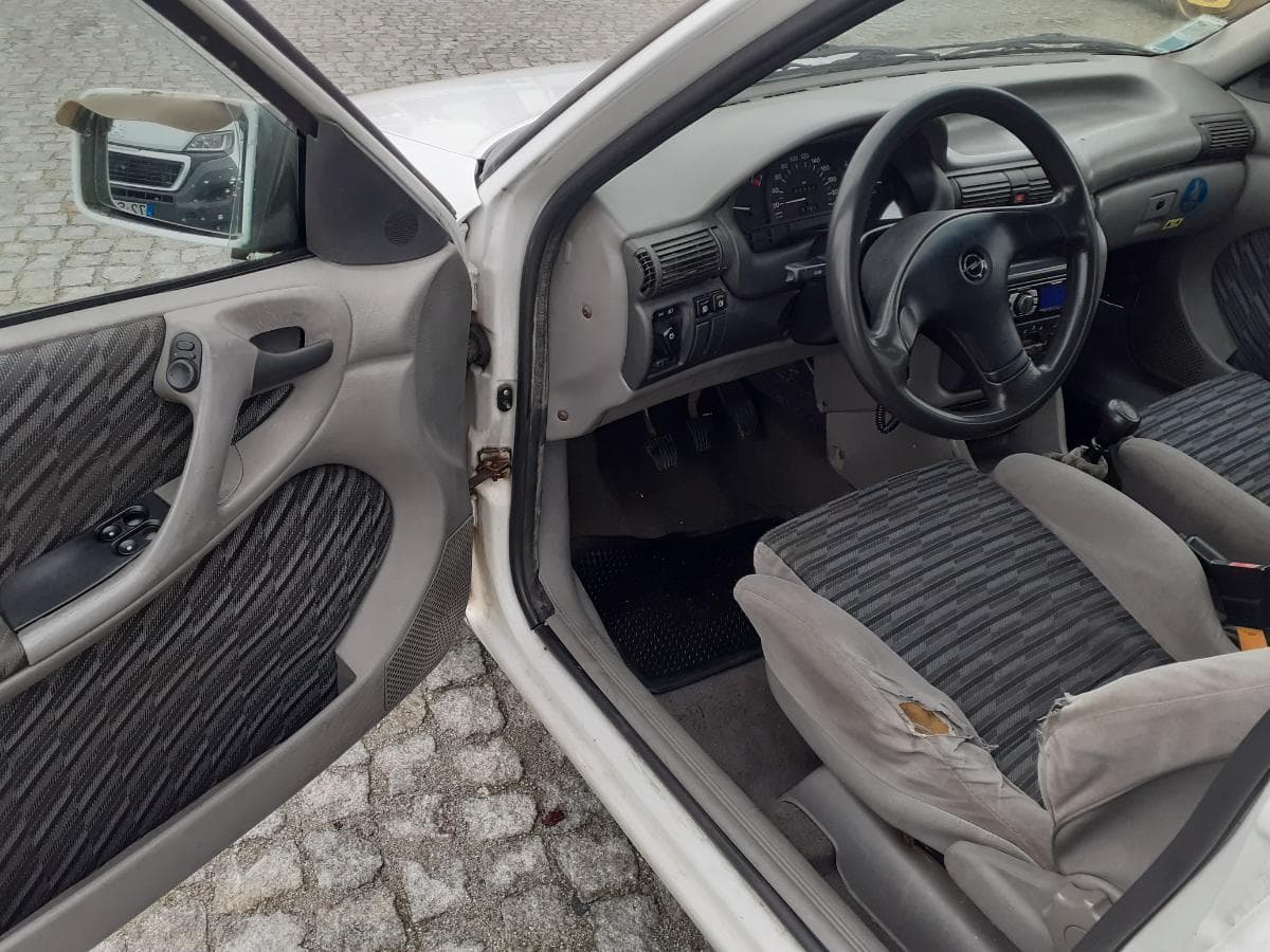 Opel Astra F 1.4 Si · Ano 1993 — imagen 12