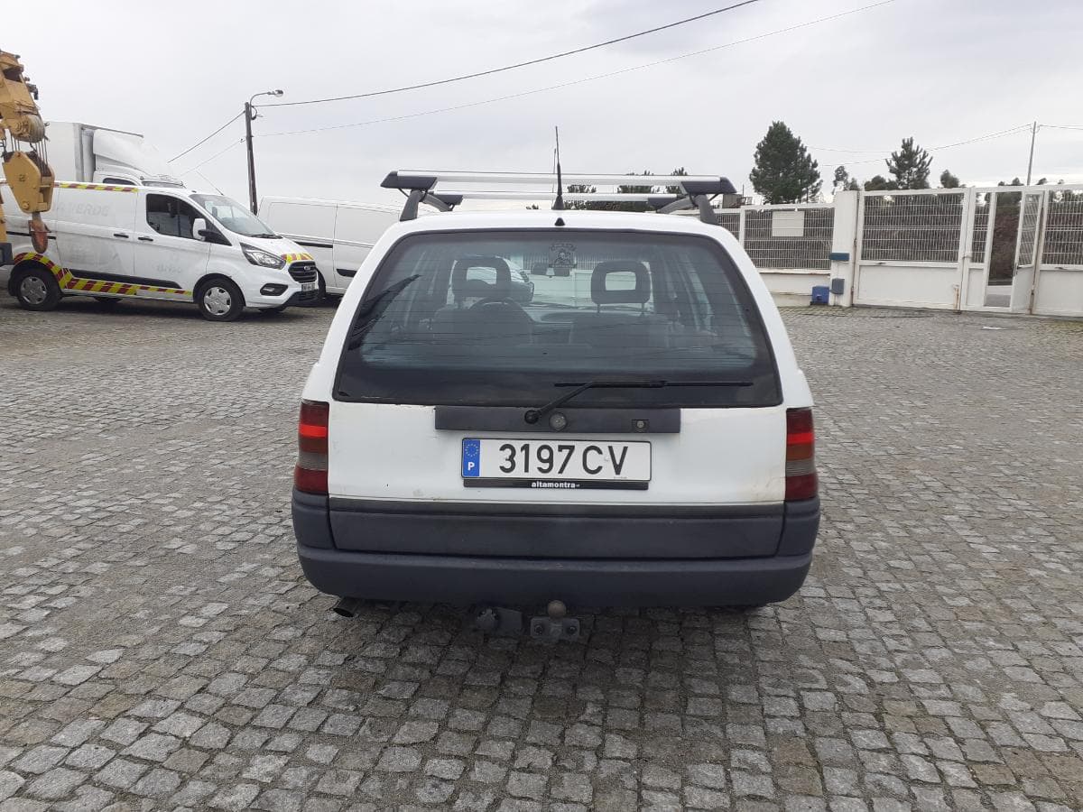 Opel Astra F 1.4 Si · Ano 1993 — imagen 5