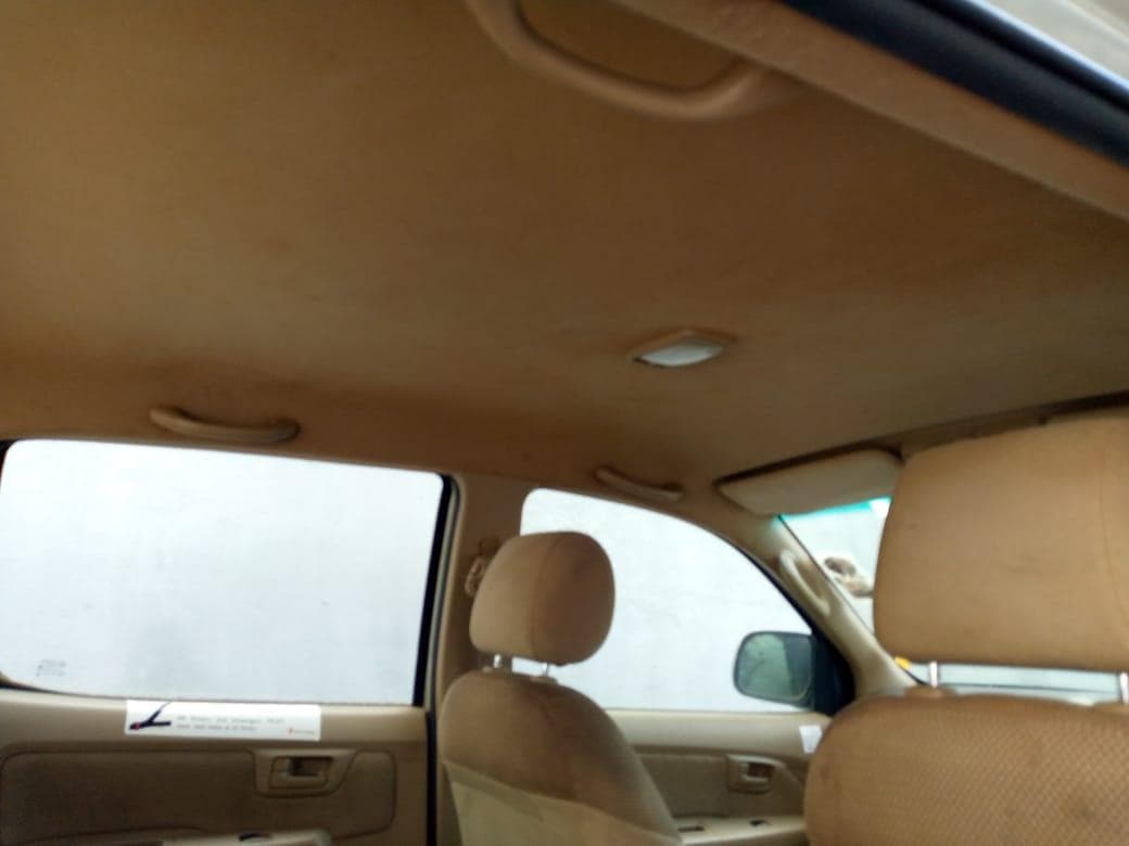 TOYOTA HILUX D4D · — imagem 6